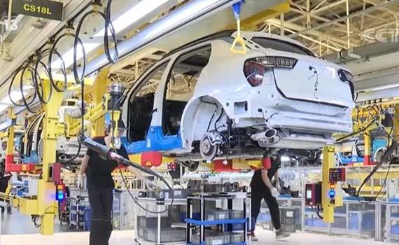 唐山前三季度新能源汽車出口增長 帶動產業鏈發展