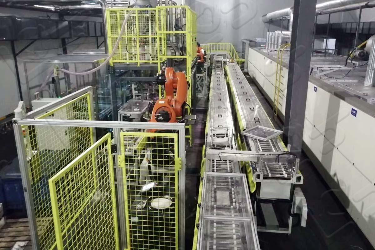 鋰電窯爐外軌自動(dòng)循壞線-機(jī)械手裝缽