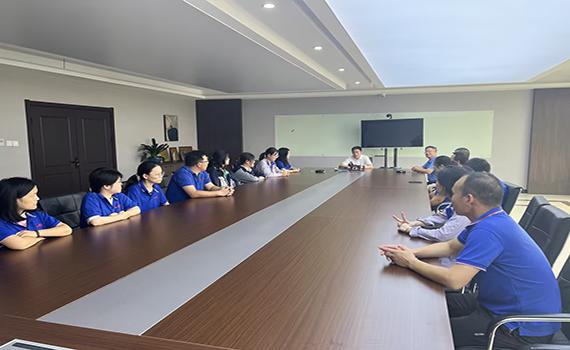 連云港曲塘鎮鎮長蒞臨企業宣傳安全生產