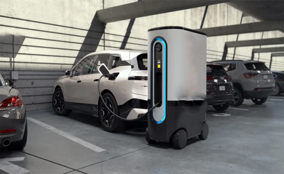 唐山合肥濱湖新區破解“充電難”問題：智能移動充電機器人顯身手