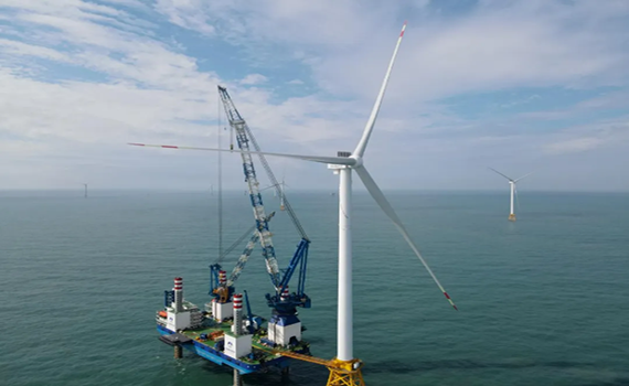 安陽LYC助力國內(nèi)首個批量化應(yīng)用單機(jī)容量16兆瓦海上風(fēng)電機(jī)組通過17級超強(qiáng)臺風(fēng)“大考”