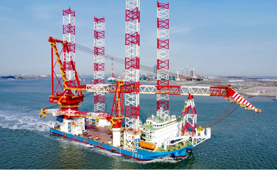 安陽重器交付丨蘇通船務總包內裝工程的1600T風電安裝平臺順利交付