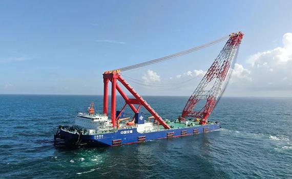 安陽海上風電再添利器！固定扒桿起重船“三航翔安”試航歸來