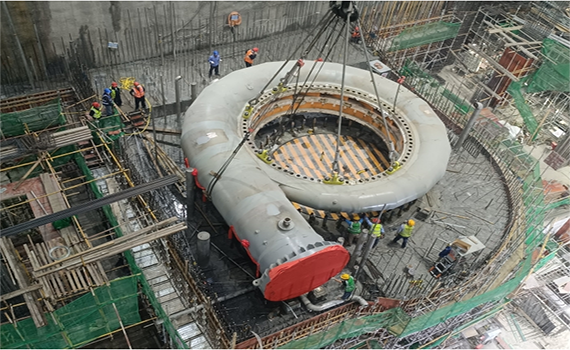 襄陽湖南平江抽蓄首臺(tái)機(jī)組蝸殼座環(huán)吊裝