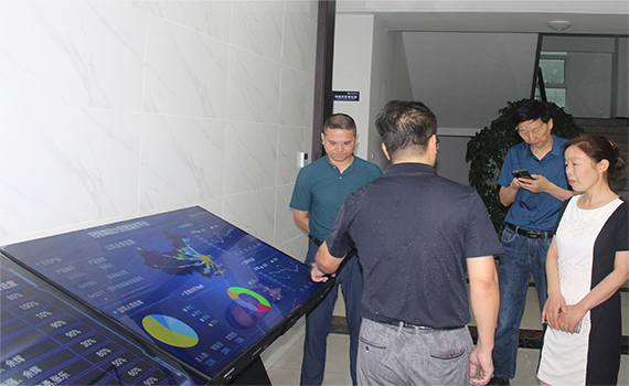 指導人員2 指導人員2