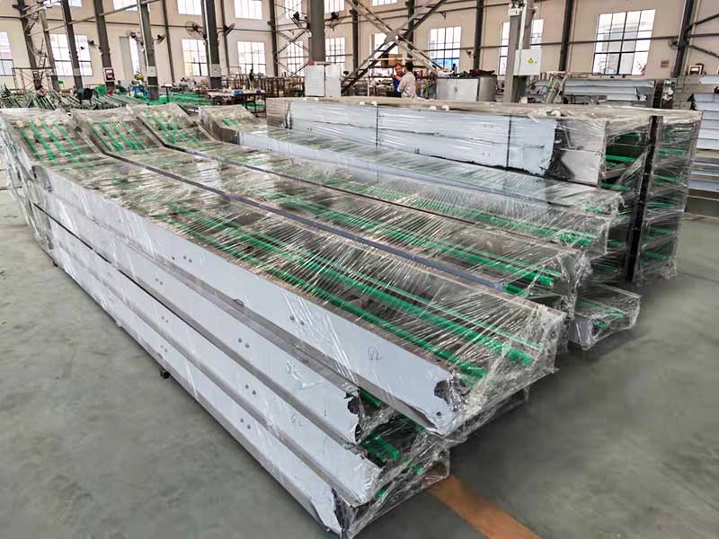 冠猴智能熱火朝天保生產(chǎn)